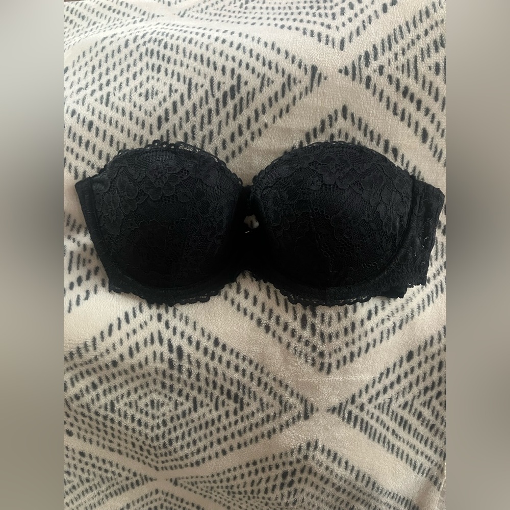 H&M black strapless bra - Picture 1 of 6